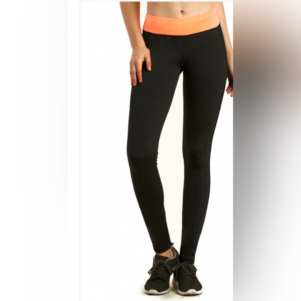 Workout Yoga Leggings with side pocket Black/Coral